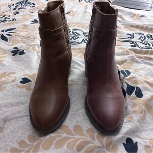 Clarks Women's Brown Ankle Boots